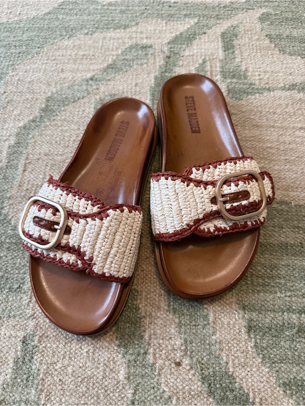 Steve Madden NWOT | Woven Buckle Slide Sandals